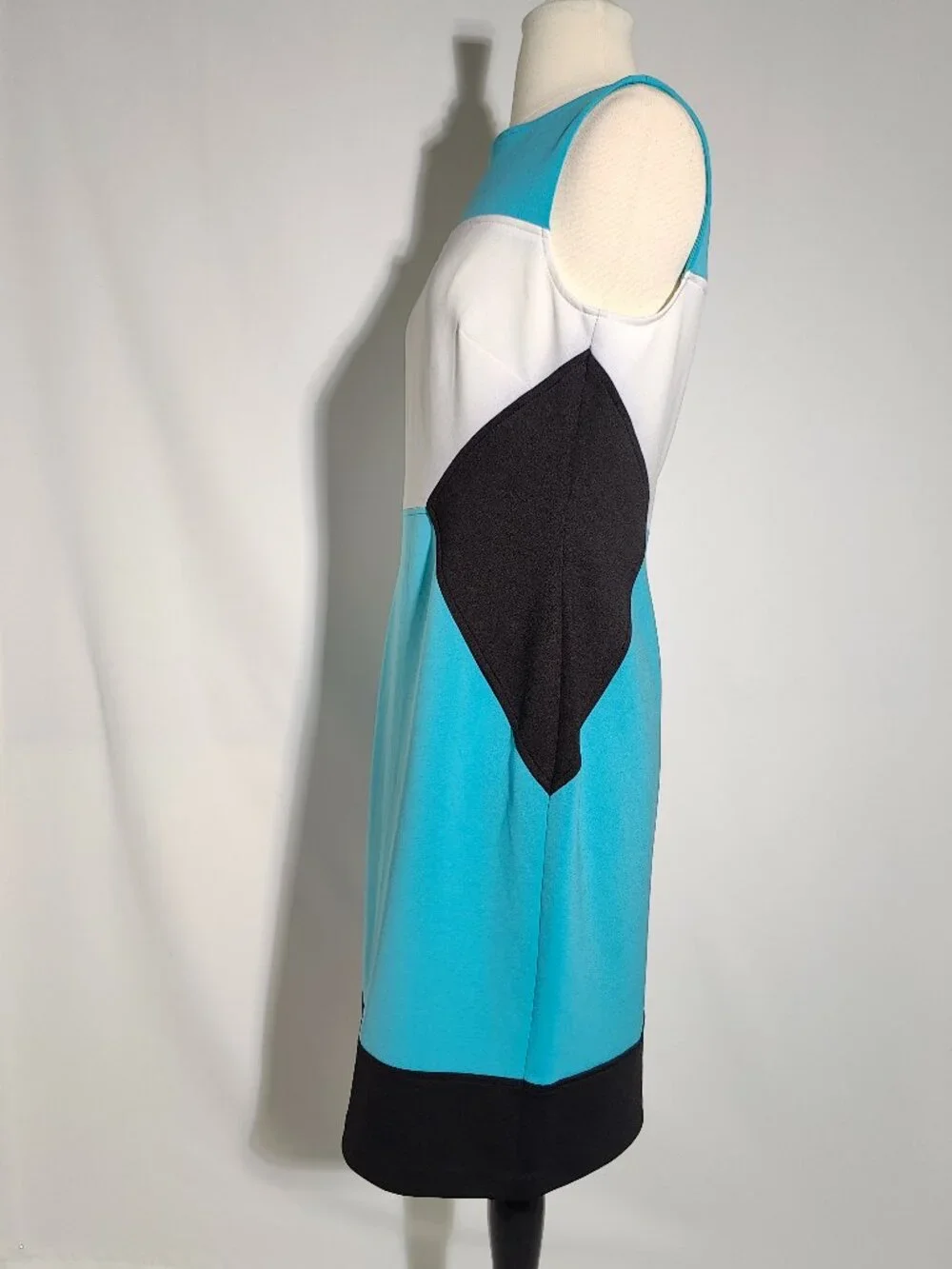 Maggy London Blue White Black Colorblock Illusion Sheath Dress Size 10 Medium